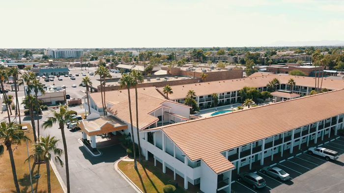 Venture on Country Club